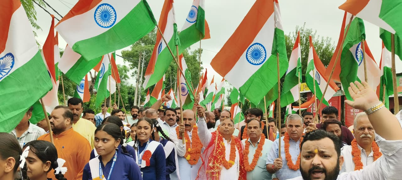 भाजपा विकास और देशभक्ति के माध्यम से राष्ट्र निर्माण के लिए प्रतिबद्ध-सत शर्मा