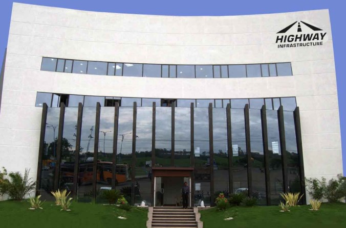 हाईवे इंफ्रा की मजबूत लिस्टिंग के बाद लगा अपर सर्किट