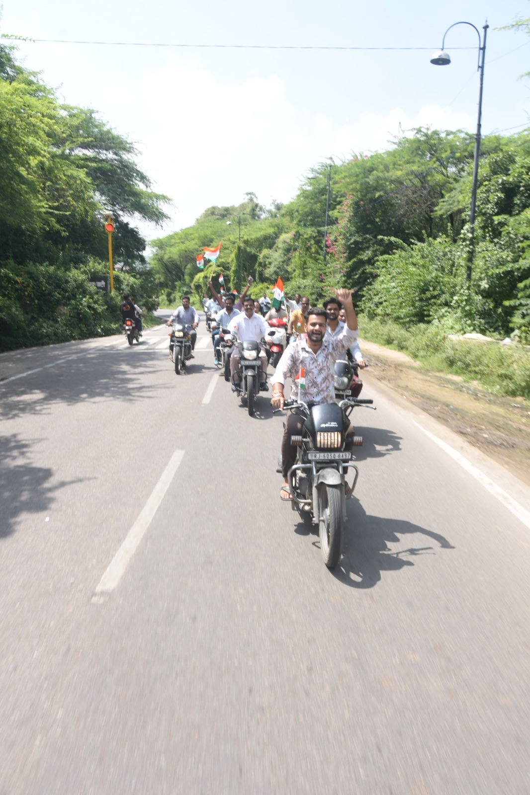 हर घर तिरंगा रैली के साथ दिया स्वच्छता का संदेश