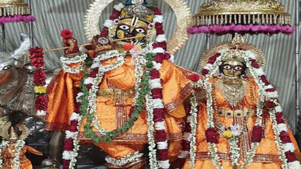 Preparations for Shri Krishna Janmashtami festival in Govind Dev Ji temple are in the final stage