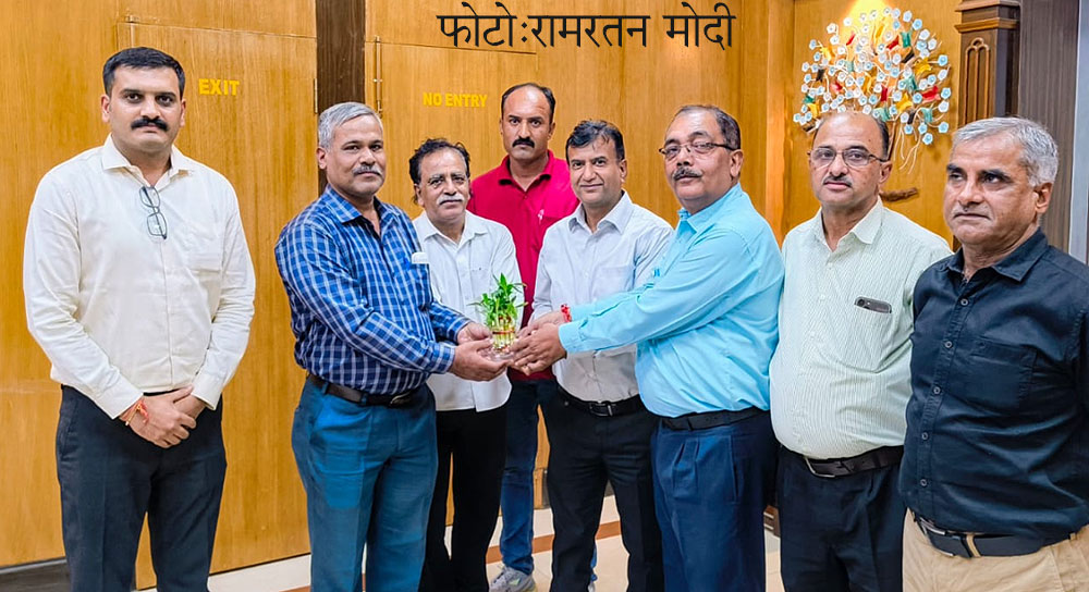 राष्ट्रहित सर्वोपरि काे मानते हुए सभी भारतीय अपने - अपने क्षेत्र में कार्य करें : डीआरएम गाैरव गाेविल