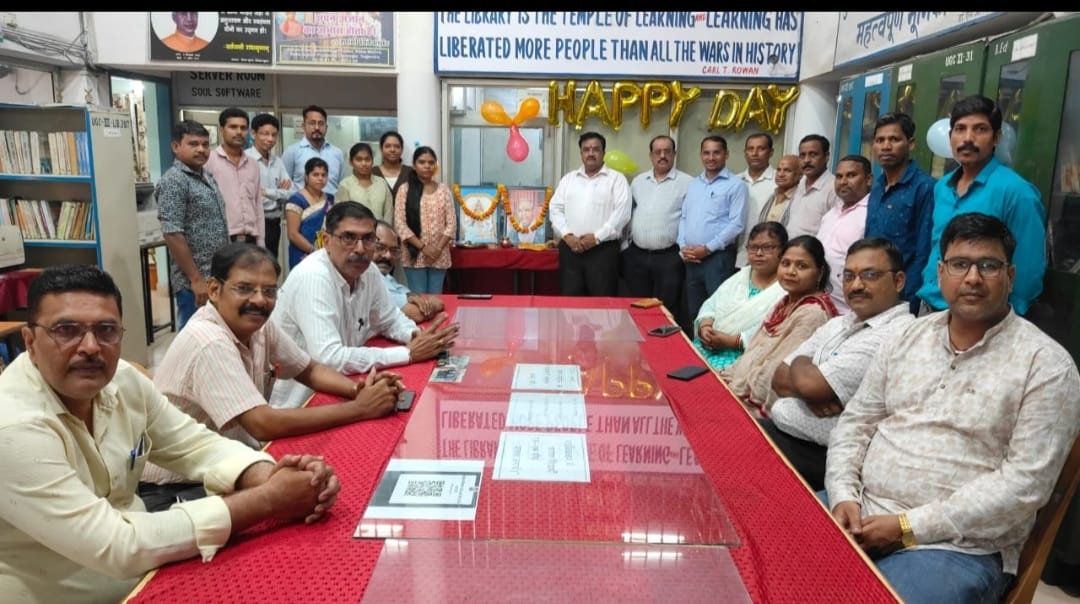 कोरबा : पढ़ने व सीखने की आदतों को प्रोत्साहित करने का उत्तम केंद्र हैं हमारे पुस्तकालयः डॉ प्रशांत बोपापुरकर