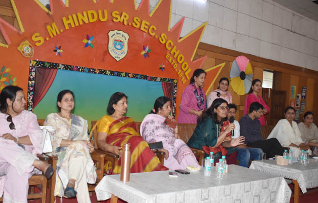 सोनीपत:         स्वतंत्रता दिवस तैयारी की जायजा लेते हुए अधिकारी