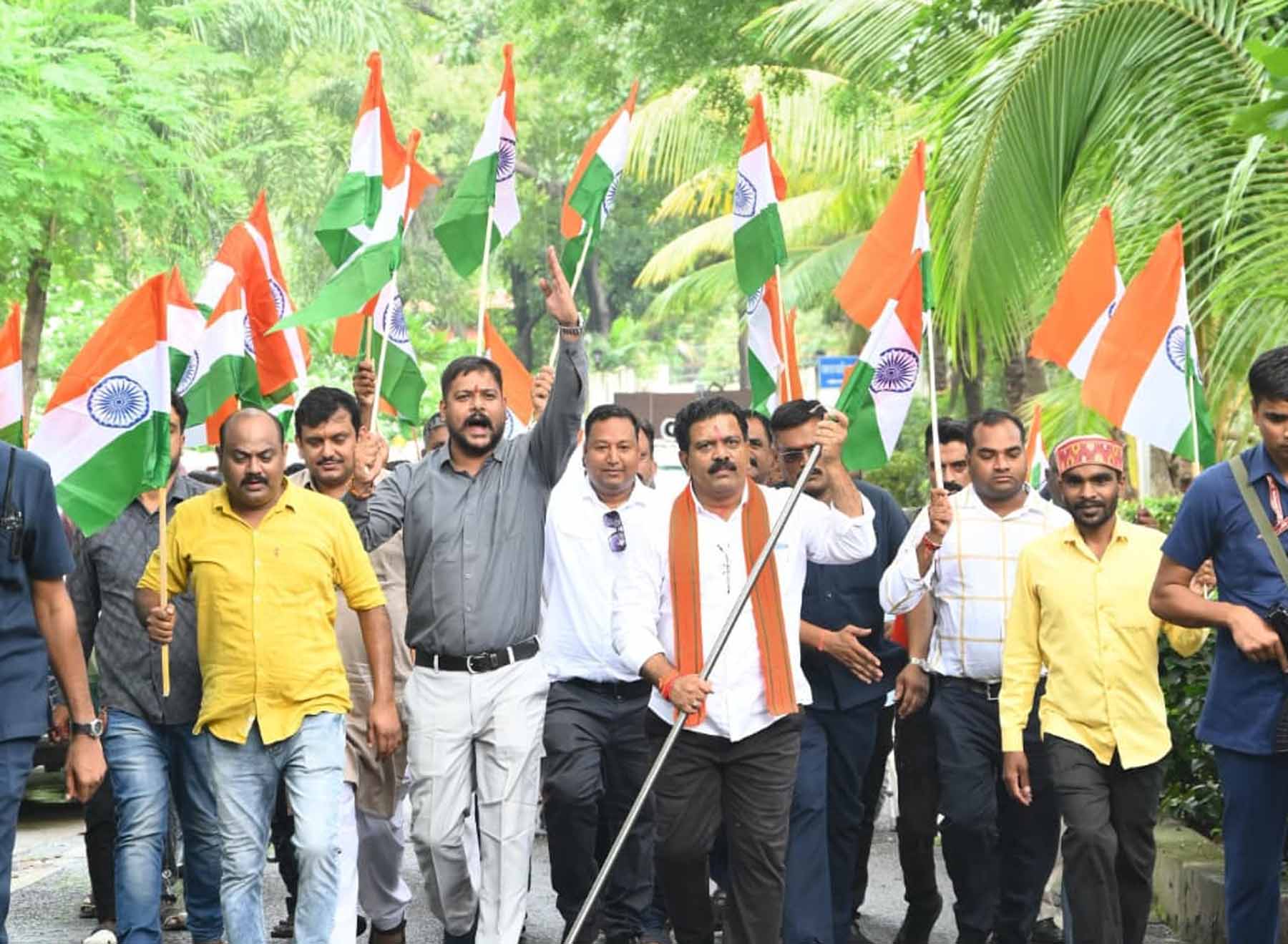 हर घर तिरंगा अभियान  में शामिल उपमुख्यमंत्री  विजय शर्मा
