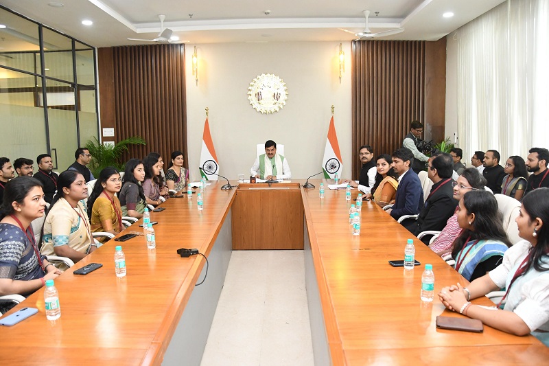 उप जिलाध्यक्षों को संबोधित करते हुए मुख्यमंत्री डॉ. मोहन यादव