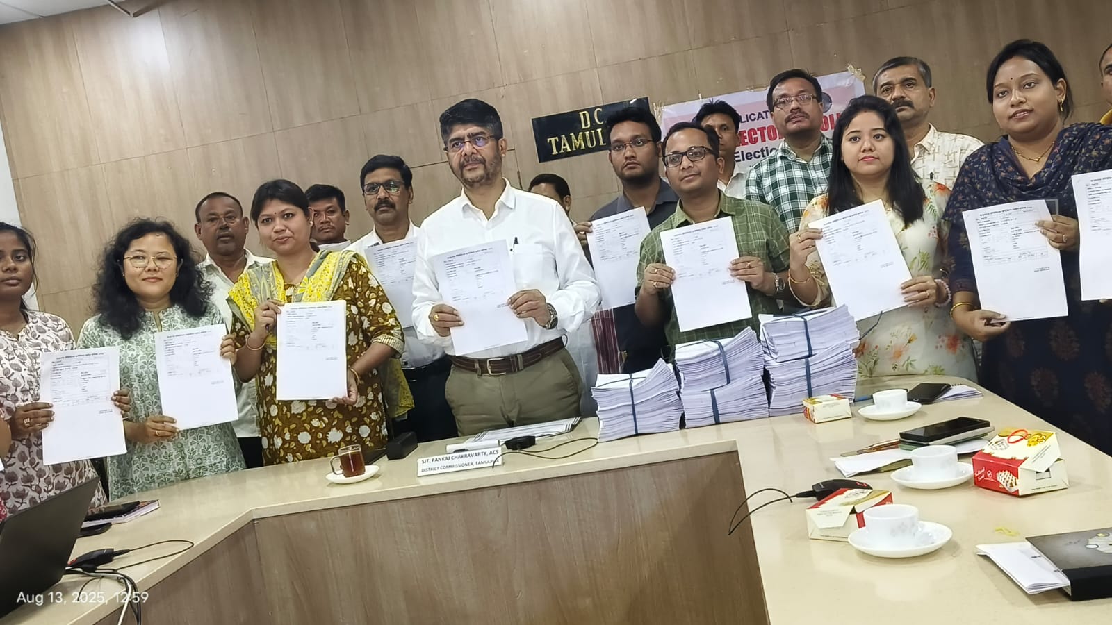 तमुलपुर में बीटीसी चुनाव की अंतिम मतदाता सूची जारी। तमुलपुर में बीटीसी चुनाव की अंतिम मतदाता सूची जारी।