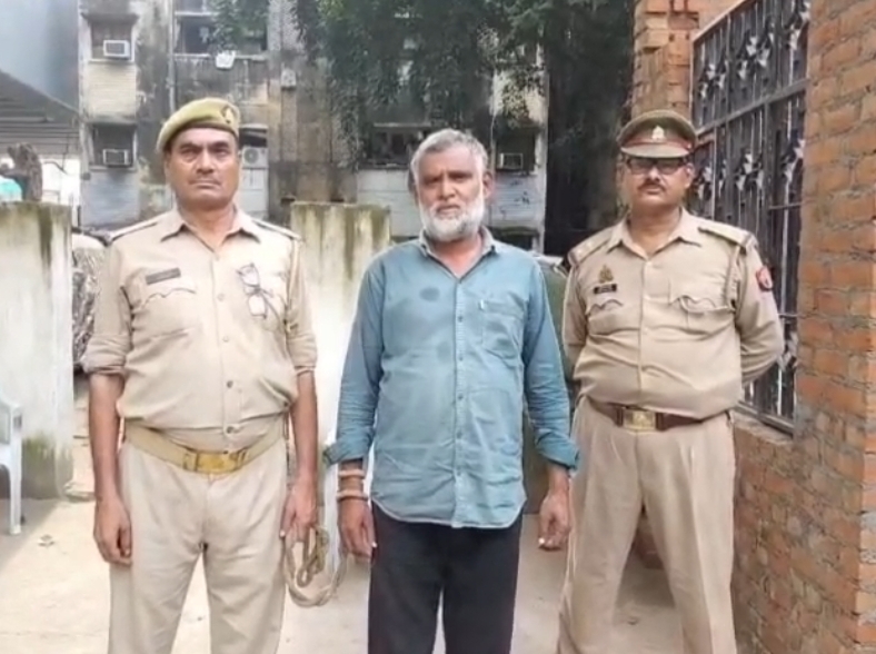 पुलिस की गिरफ्त में आरोपित