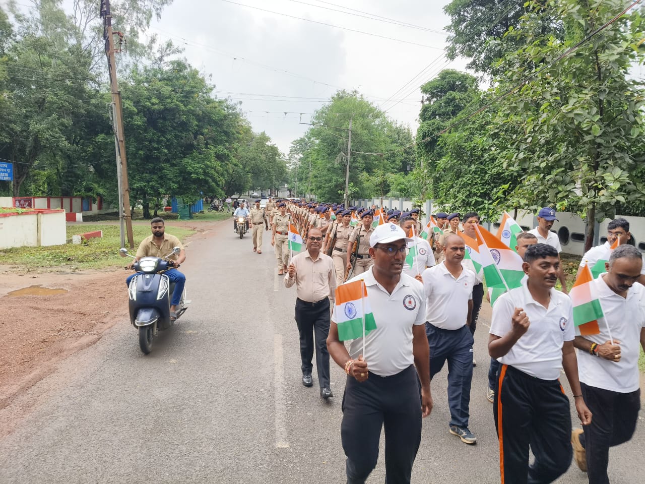 देशभक्ति और राष्ट्रगौरव के संदेश से ओत-प्रोत तिरंगा रैली