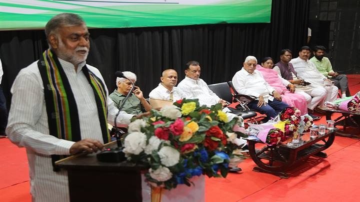 जबलपुरः मंत्री पटेल ने स्वच्छता संस्कार-सफाई साथी आपके द्वार का किया शुभारंभ