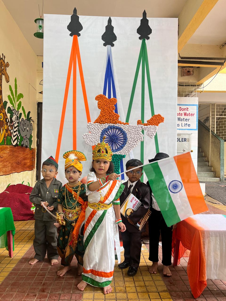 Independent Day celebrated with enthusiasm in school