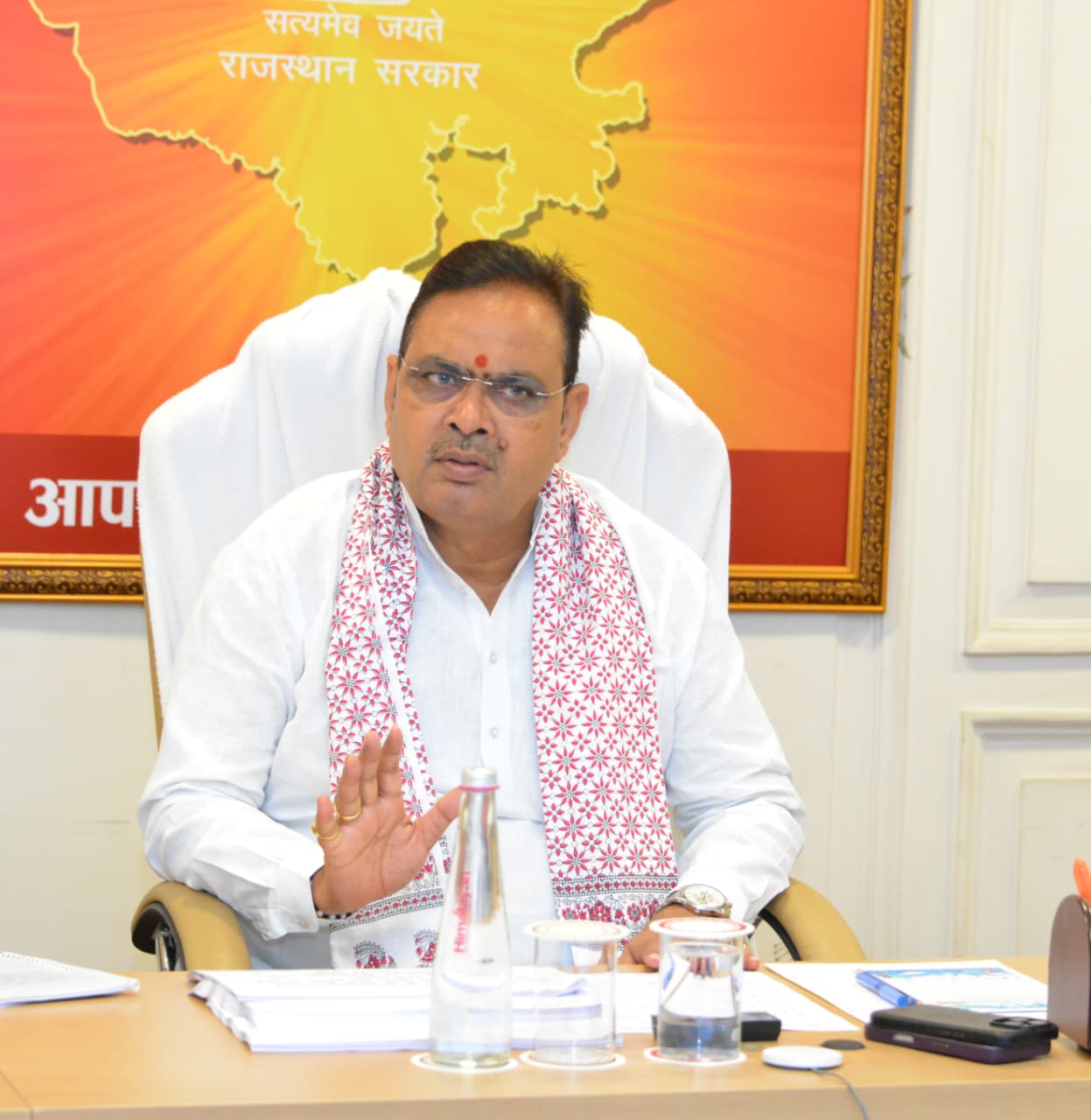 जल संसाधन विभाग की समीक्षा बैठक सीएम ।