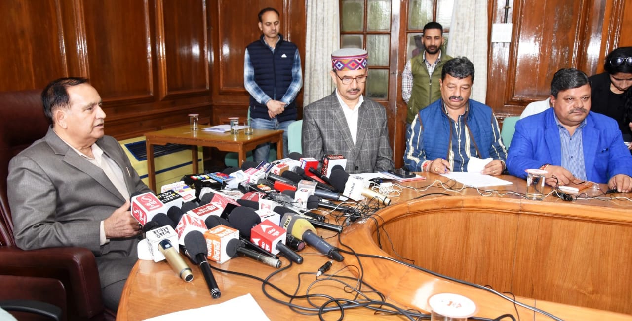 हिमाचल विधानसभा अध्यक्ष कुलदीप सिंह पठानिया की प्रेस वार्ता