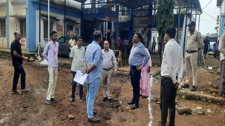 कलेक्टर ने किया बैरसिया क्षेत्र का निरीक्षण