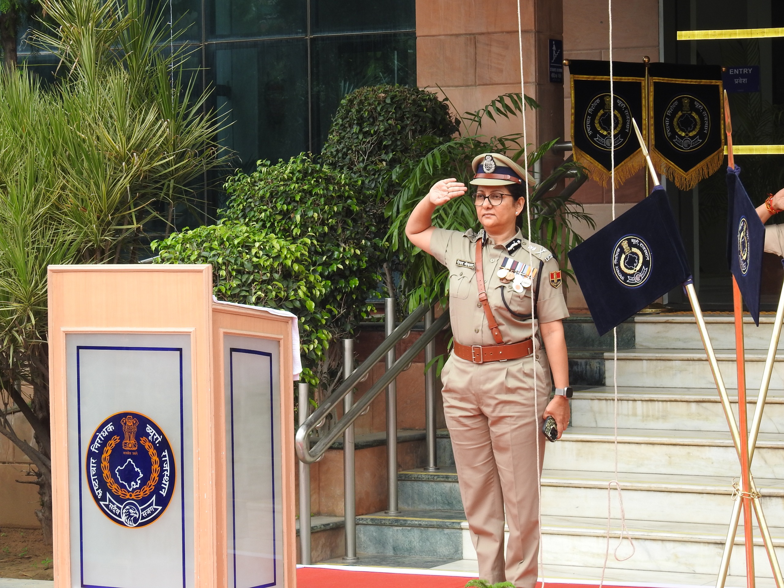 भ्रष्टाचार निरोधक ब्यूरो मुख्यालय में 79 वां स्वतंत्रता दिवस  हर्षोल्लास के साथ मनाया