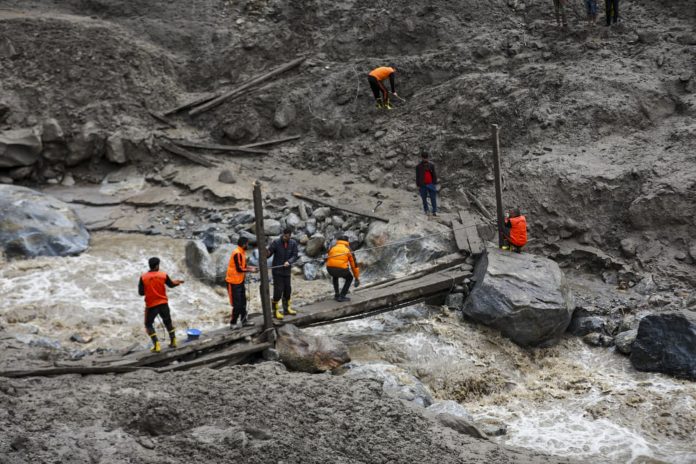 किश्तवाड़ में बादल फटने की घटना में जीवित बचे लोगों ने ‘चमत्कारी’ तरीके से बच निकलने की घटना को किया याद