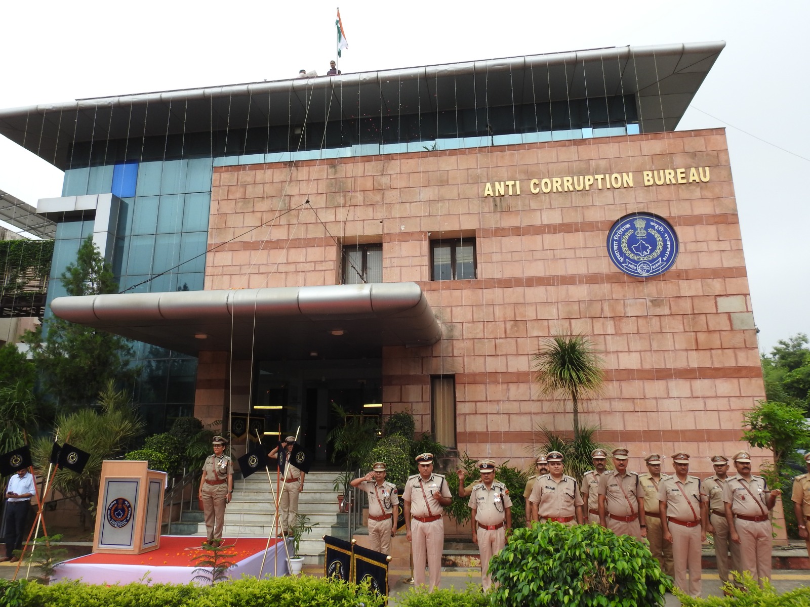भ्रष्टाचार निरोधक ब्यूरो मुख्यालय में 79 वां स्वतंत्रता दिवस  हर्षोल्लास के साथ मनाया
