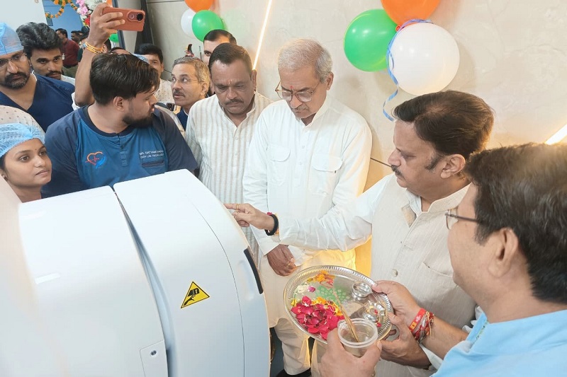 उप मुख्यमंत्री राजेन्‍द्र शुक्ल ने रीवा के सुपर स्पेशलिटी अस्पताल में कैथलैब मशीन का किया लोकार्पण