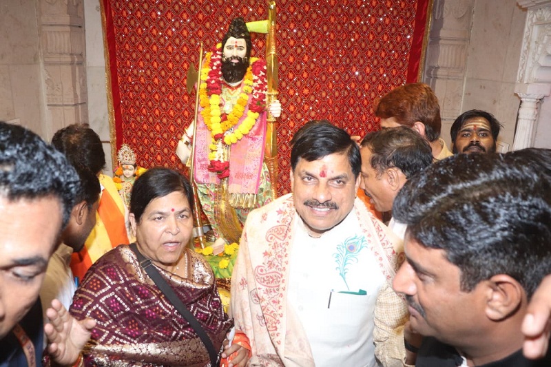 भगवान परशुराम जन्म स्थली पर आयोजित श्रीकृष्ण पर्व में शामिल हुए मुख्यमंत्री