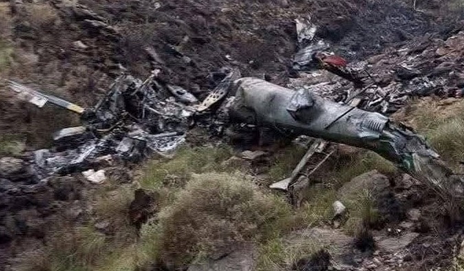 खैबर पख्तूनख्वा सरकार के दुर्घटनाग्रस्त हेलीकॉप्टर का मलबा मोहमंद जिले की पंडियाली तहसील में मिल गया है।