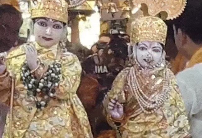 ग्वालियर में 100 करोड़ के गहनों से राधा-कृष्ण का श्रृंगार
