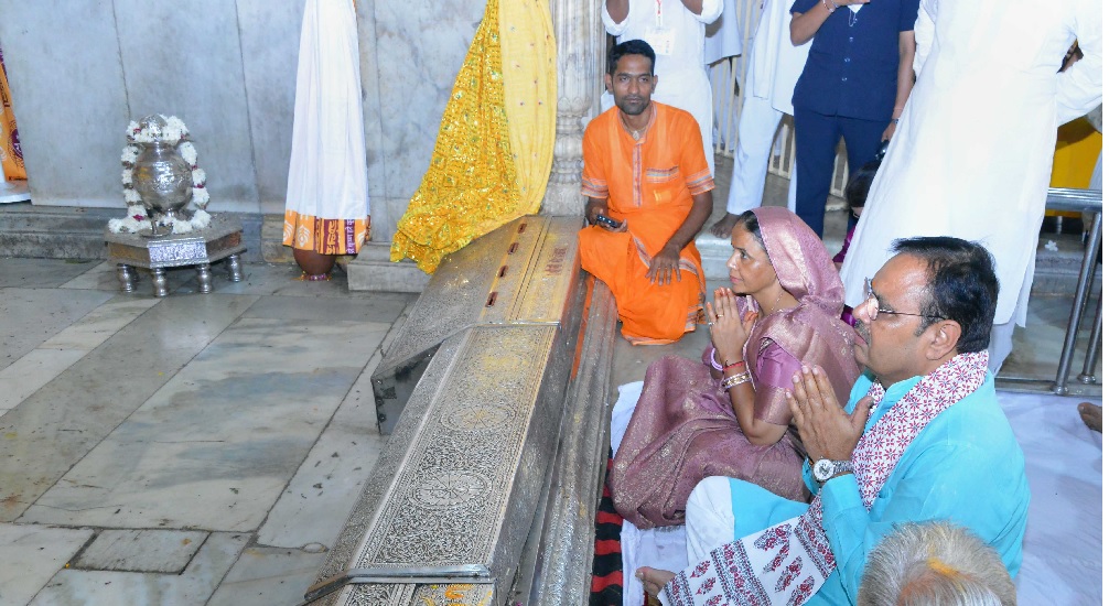 मुख्यमंत्री  भजनलाल शर्मा ने श्रीकृष्ण जन्माष्टमी पर गोविन्द देव जी के दर्शन कर प्रदेश की खुशहाली की प्रार्थना की