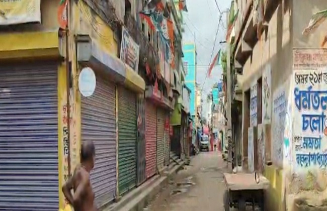सुनसान बाजार