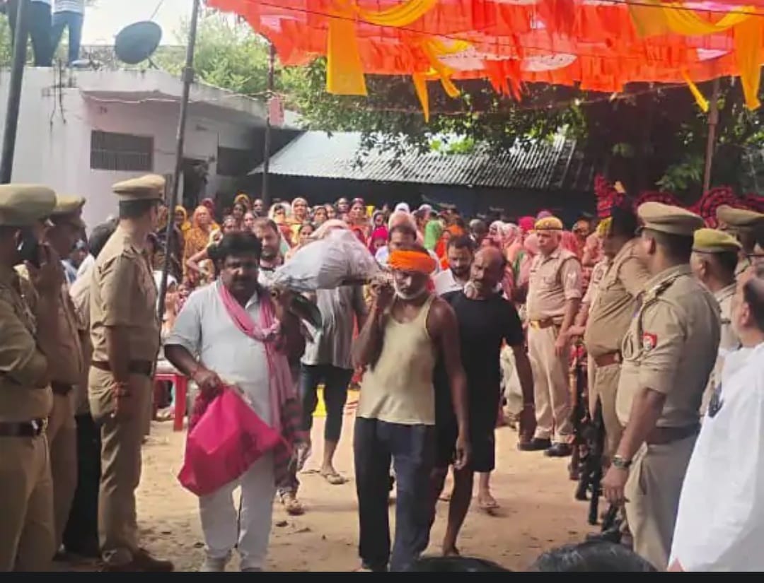 महिला दरोगा की अंतिम यात्रा