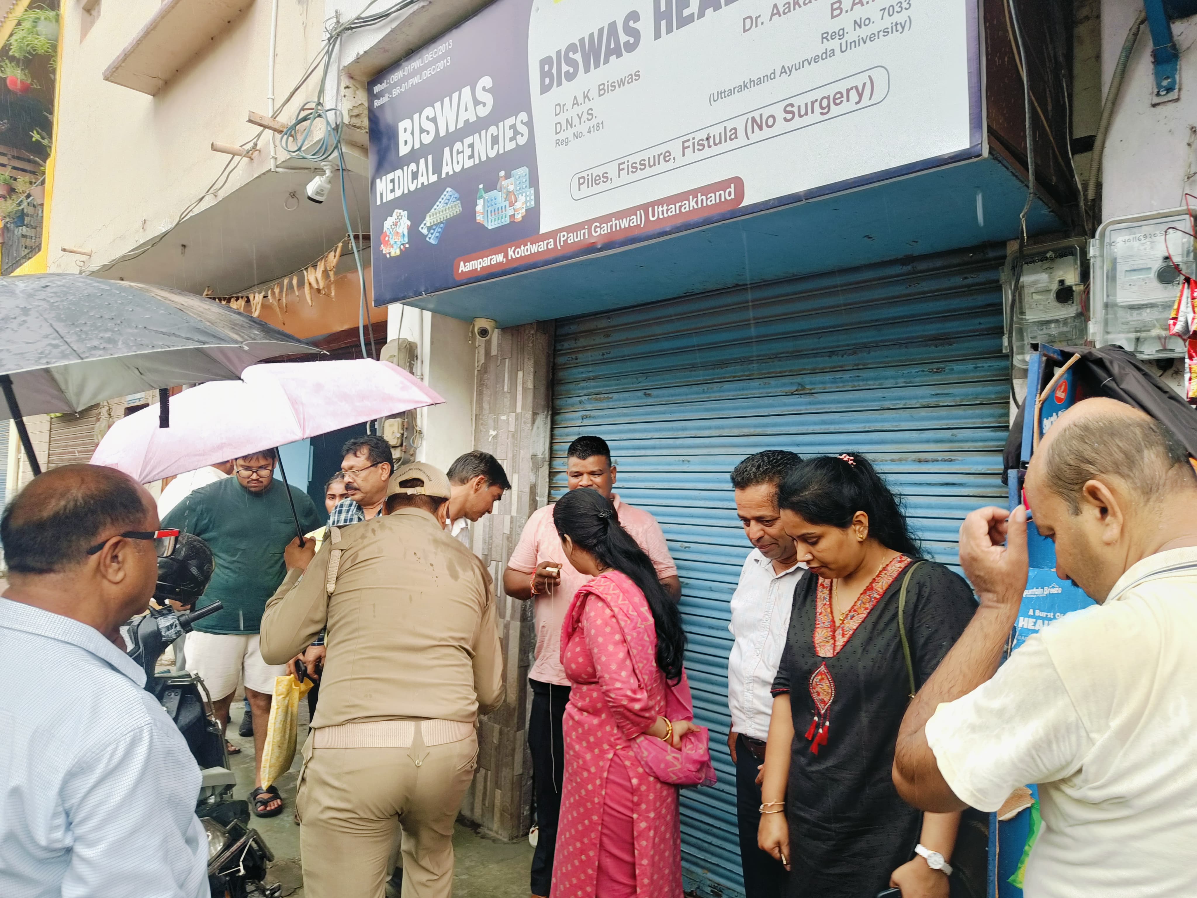 कोटद्वार में स्वास्थ्य विभाग की टीम ने दो क्लीनिक किए शील