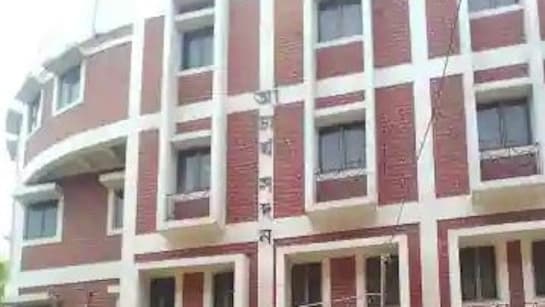 स्कूल सर्विस ने सौ शिक्षकों का आवेदन किया रद्द