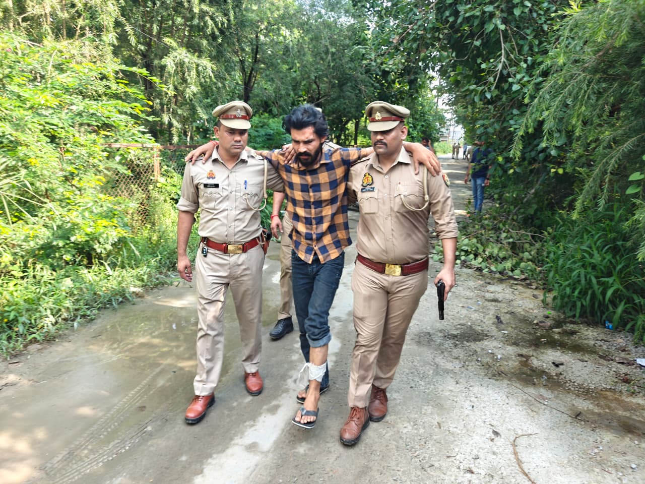आरोपी