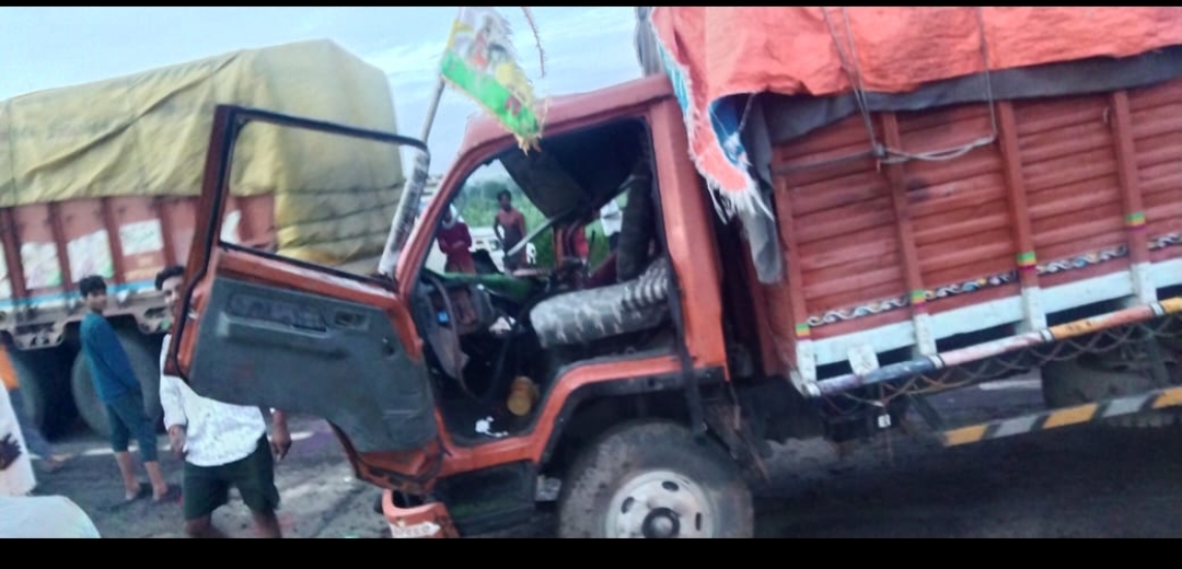 हाईवे पर लगाजाम हाईवे पर लगाजाम
