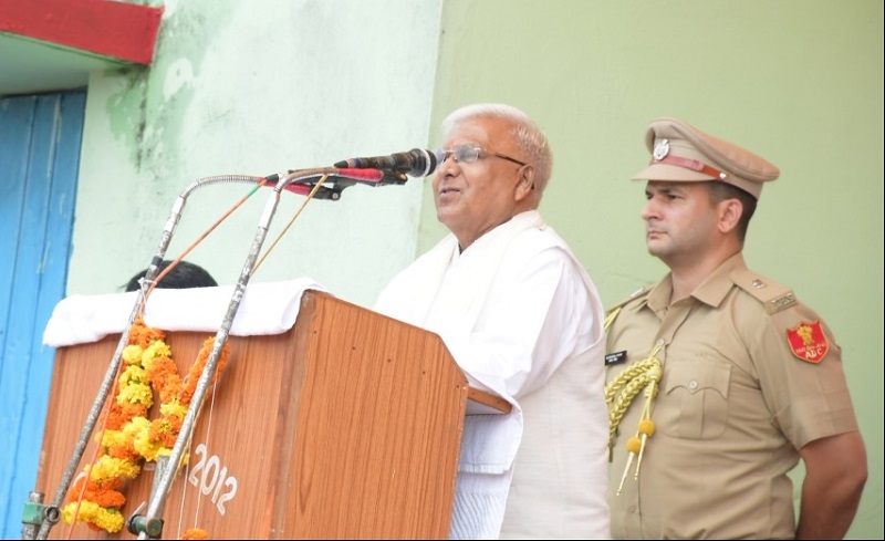 राज्यपाल ने सिवनी जिले के ग्रामीणों से किया आत्मीय संवाद