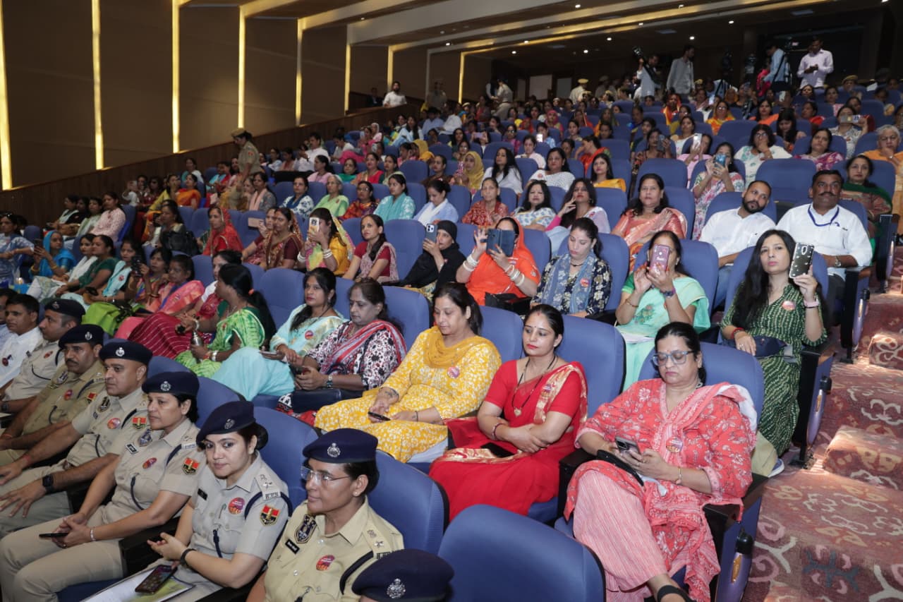 “सशक्त नारी, जिम्मेदारी हमारी” अभियान का शुभारंभ, जयपुर पुलिस की ऐतिहासिक पहल