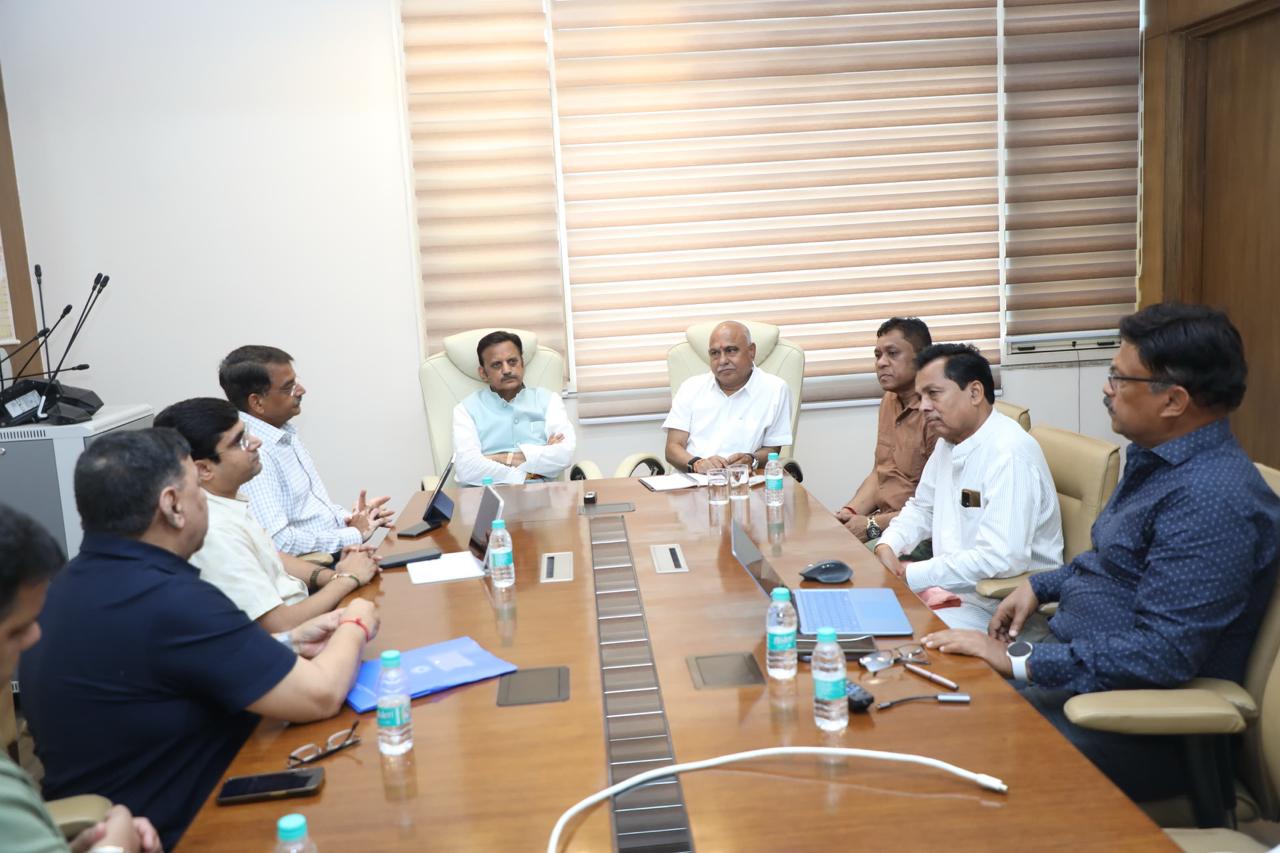 उप मुख्यमंत्री शुक्ल ने बैतूल जिले में पीपीपी मोड पर मेडिकल कॉलेज की स्थापना कार्यों की वृहद समीक्षा की