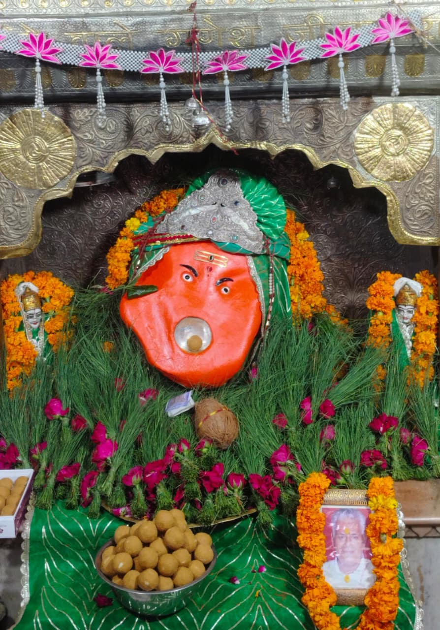 भगवान श्री गणेश का गुरु पुष्य नक्षत्र में होगा पंचामृत अभिषेक भगवान श्री गणेश का गुरु पुष्य नक्षत्र में होगा पंचामृत अभिषेक