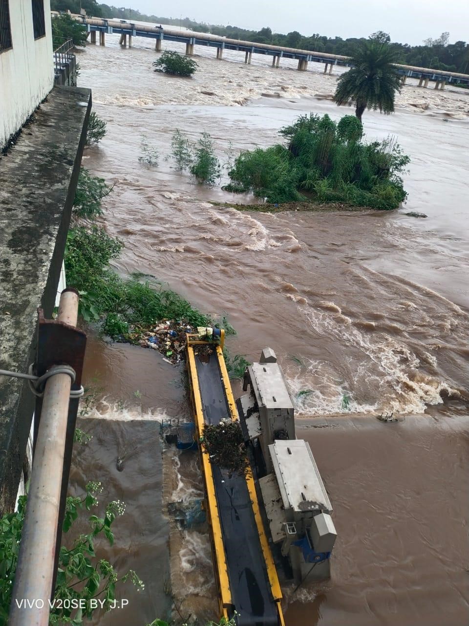 Mud in pumping hinders water supply