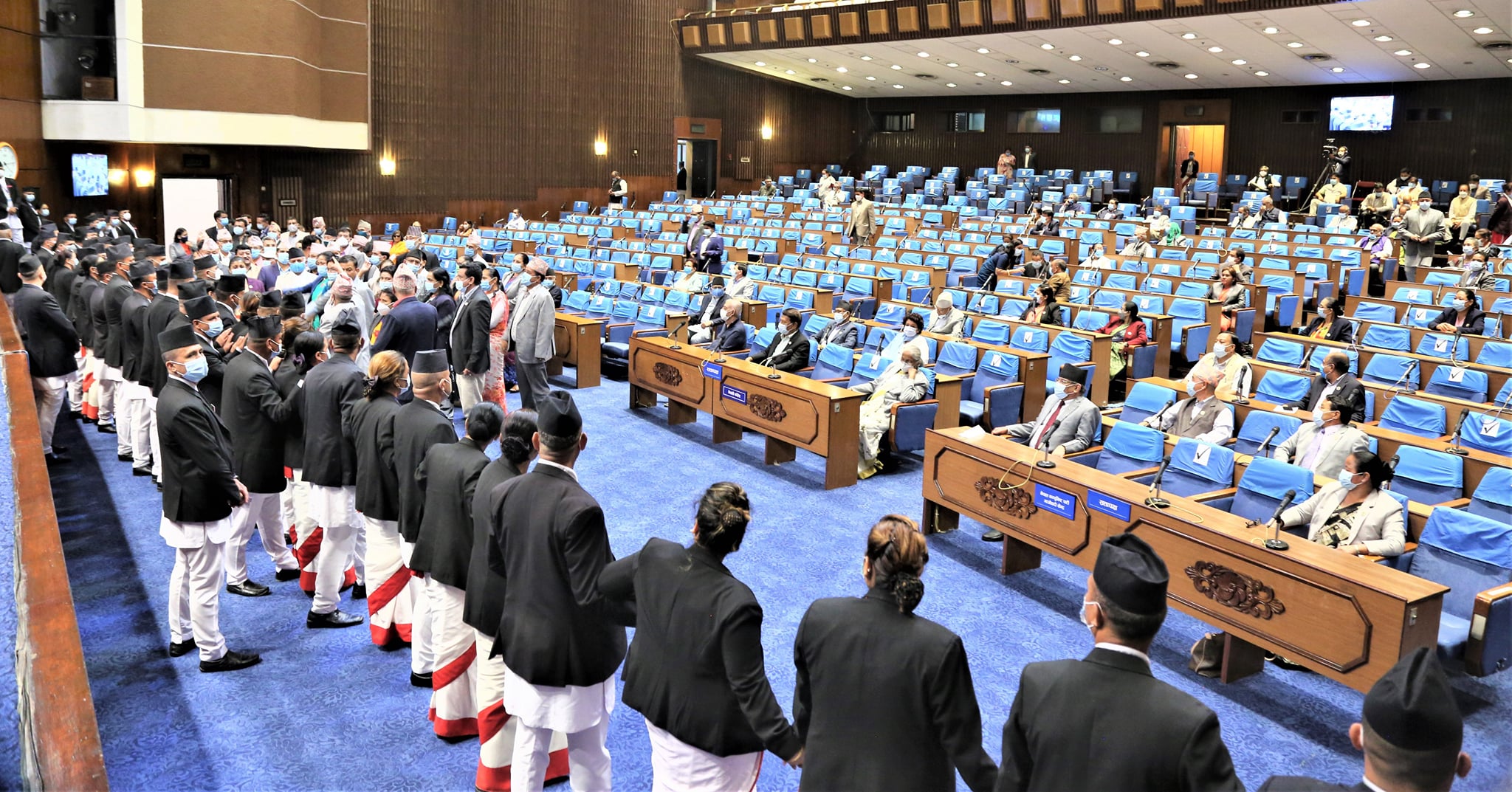 नेपाल की सदन में चर्चा नेपाल की सदन में चर्चा