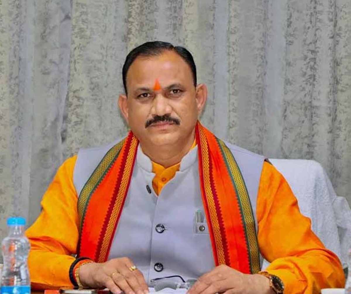 स्वास्थ्य मंत्री श्याम बिहारी जायसवाल स्वास्थ्य मंत्री श्याम बिहारी जायसवाल