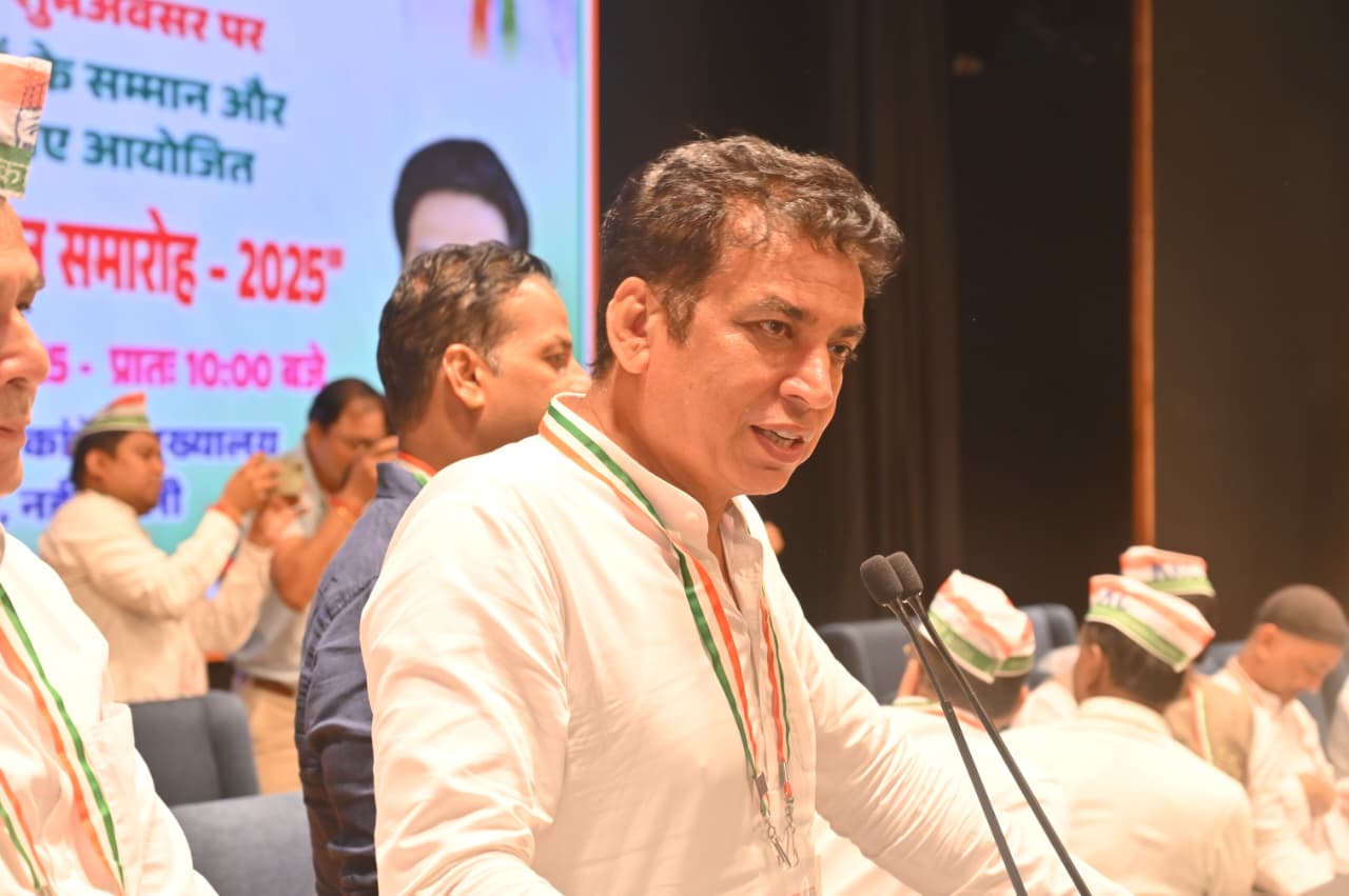 दिल्ली प्रदेश कांग्रेस कमेटी के अध्यक्ष देवेंद्र यादव (फाइल फोटो दिल्ली प्रदेश कांग्रेस कमेटी के अध्यक्ष देवेंद्र यादव (फाइल फोटो