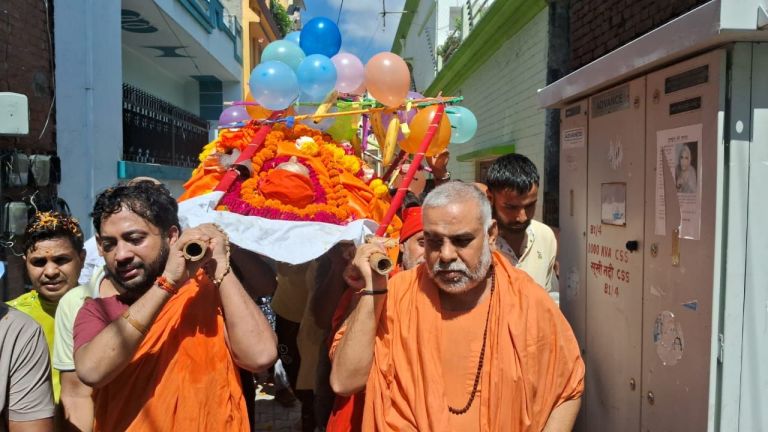 ब्रह्मलीन राम भजन माता की अंतिम यात्रा