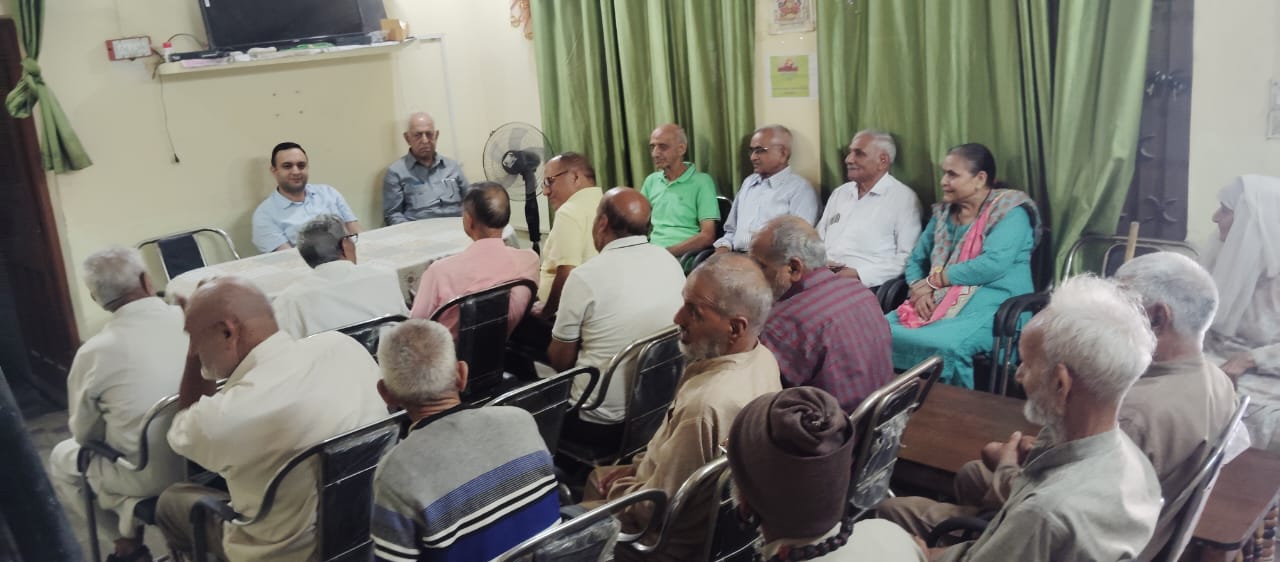 विश्व वरिष्ठ नागरिक दिवस पर जिला विधिक सेवाएं प्राधिकरण ने आयोजित किया जागरुकता कार्यक्रम विश्व वरिष्ठ नागरिक दिवस पर जिला विधिक सेवाएं प्राधिकरण ने आयोजित किया जागरुकता कार्यक्रम