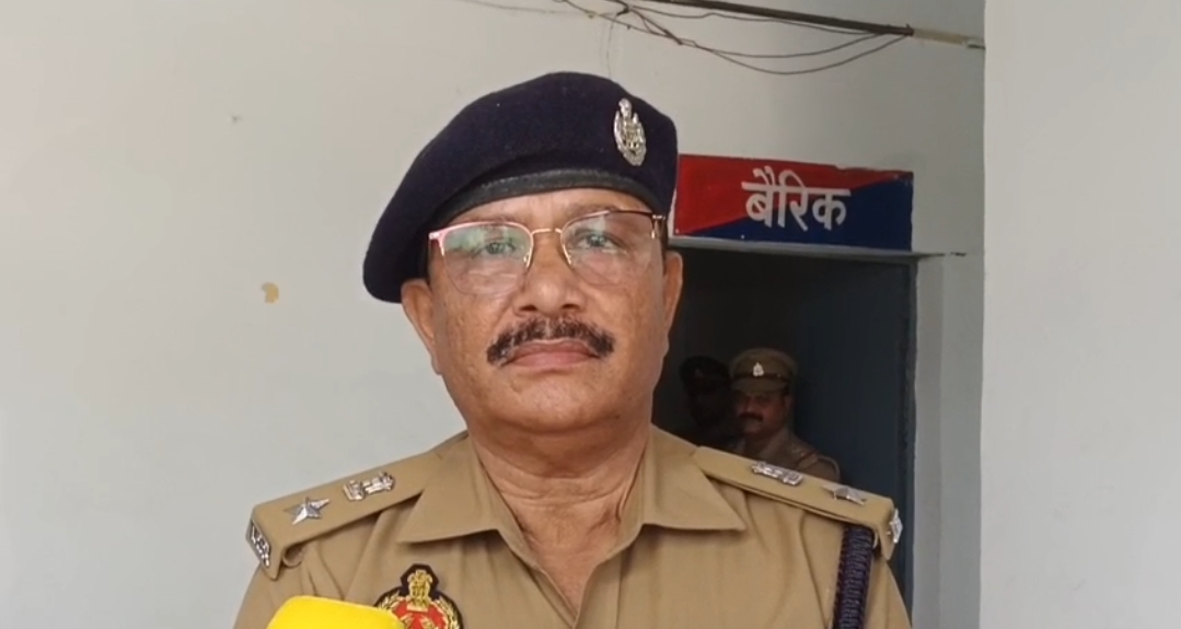 घटना की जानकारी देते डीसीपी ग्रामीण