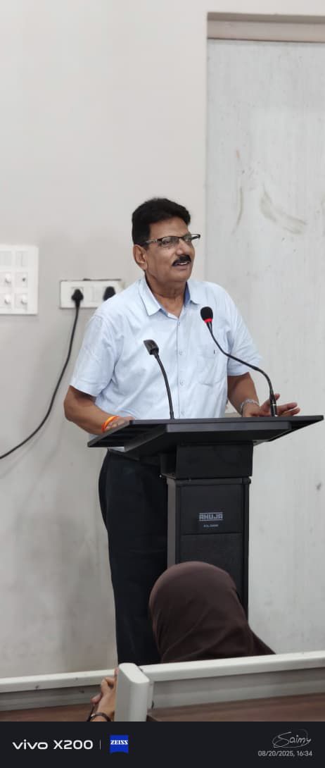 *एमजीयूजी के फार्मेसी कॉलेज के पद्मश्री प्रो. रामहर्ष सिंह की पुण्यतिथि पर स्मृति व्याख्यान* *एमजीयूजी के फार्मेसी कॉलेज के पद्मश्री प्रो. रामहर्ष सिंह की पुण्यतिथि पर स्मृति व्याख्यान*
