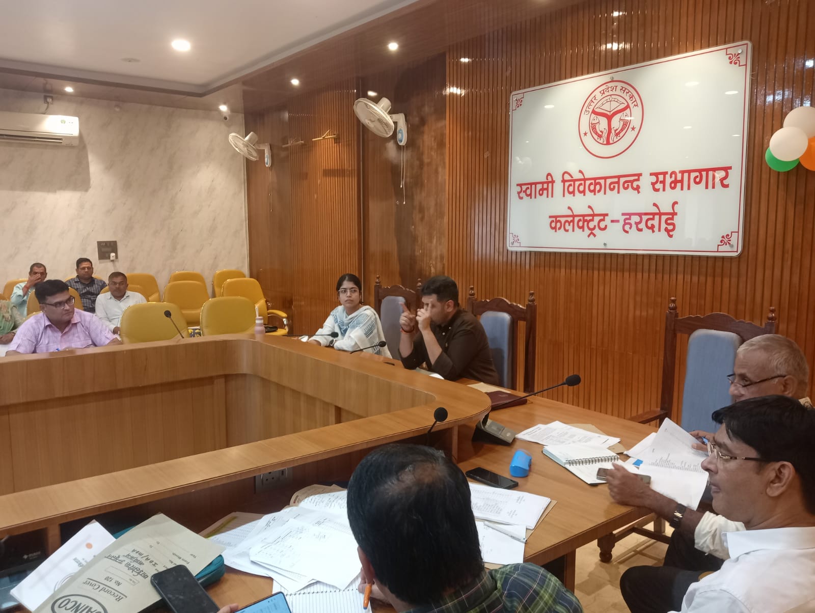 प्राथमिक स्वास्थ्य केंद्रों पर संस्थागत प्रसव की सुविधा का विस्तार करायें:-अनुनय झा प्राथमिक स्वास्थ्य केंद्रों पर संस्थागत प्रसव की सुविधा का विस्तार करायें:-अनुनय झा
