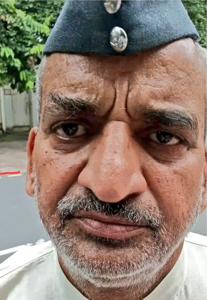 रिटायर्ड फौजी सतबीर सिंह रिटायर्ड फौजी सतबीर सिंह