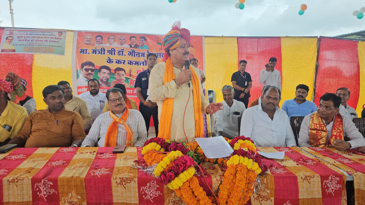 गांव-गांव के उत्थान के लिए प्रतिबद्व है-राज्यमंत्री टेटवाल गांव-गांव के उत्थान के लिए प्रतिबद्व है-राज्यमंत्री टेटवाल