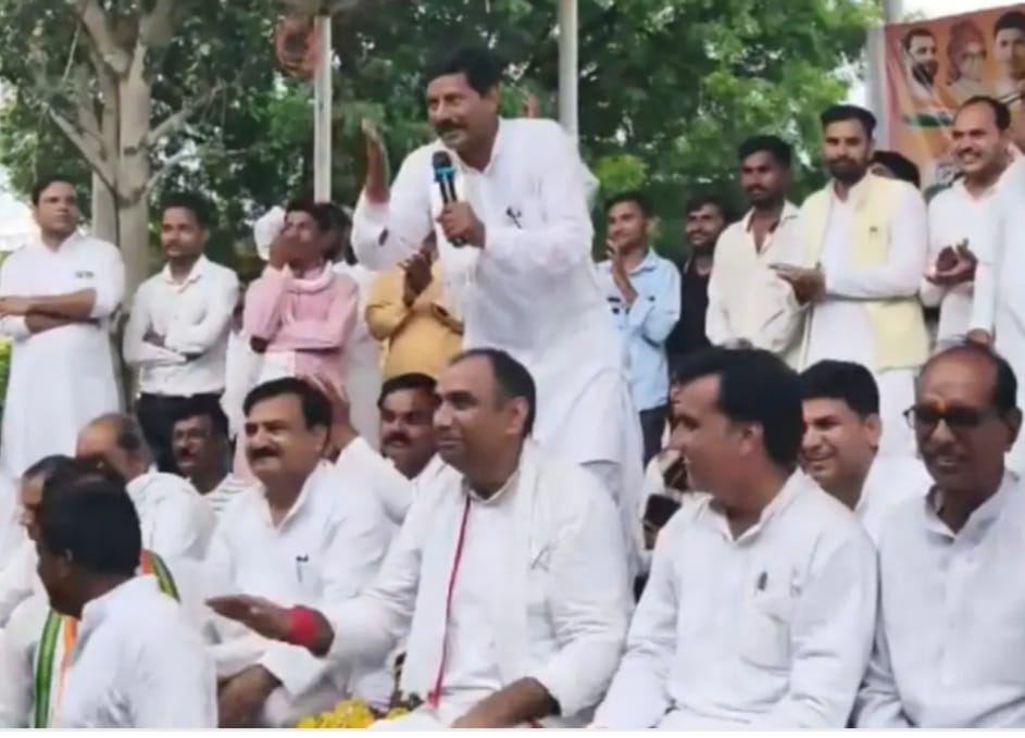 कहां की लाड़ली बहने सबको बोरियों में भर देंगे कहां की लाड़ली बहने सबको बोरियों में भर देंगे