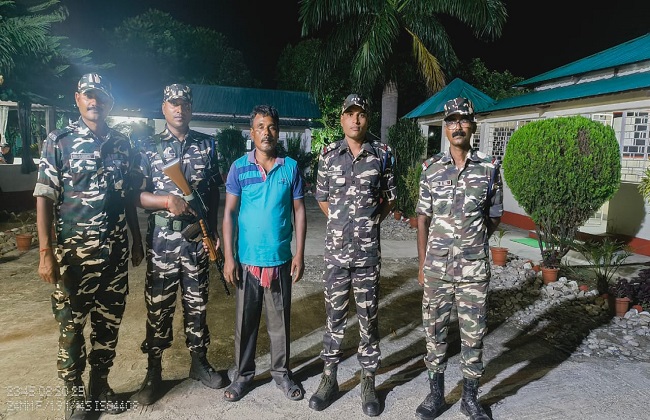 बांग्लादेशी गिरफ्तार