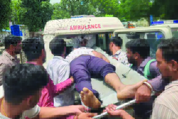 मंदसौर में कुट्टी मशीन चलाते समय किसान की मौत मंदसौर में कुट्टी मशीन चलाते समय किसान की मौत