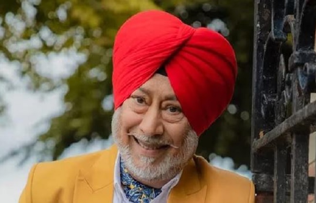 पंजाबी मशहूर हास्य कलाकार जसविंदर भल्ला (फाइल फोटो) पंजाबी मशहूर हास्य कलाकार जसविंदर भल्ला (फाइल फोटो)